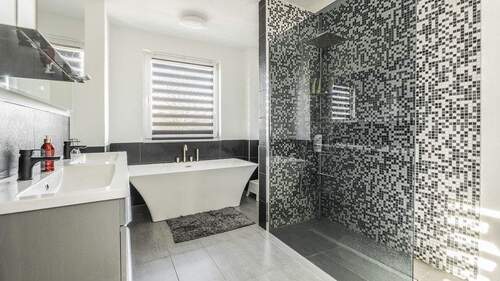 Wannen- & Duschbad - 