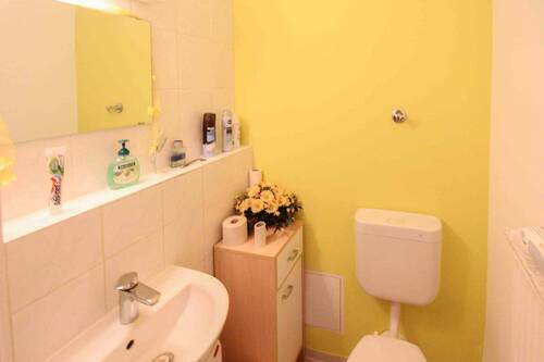 WC - 