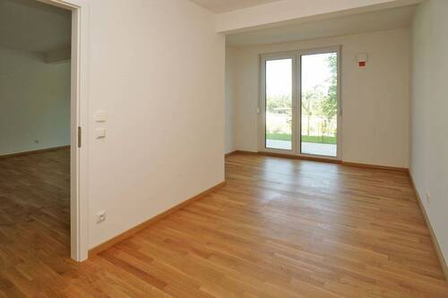 Arbeiten - Etagenwohnung mit 114,20 m² in Dresden zur Miete
