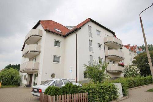 Hausansicht - 2 Zimmer Etagenwohnung zur Miete in Döbeln
