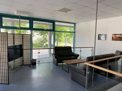 Bild 8 - Wilhelmshöher Allee direkt am ICE Bahnhof Laden- Bürofläche