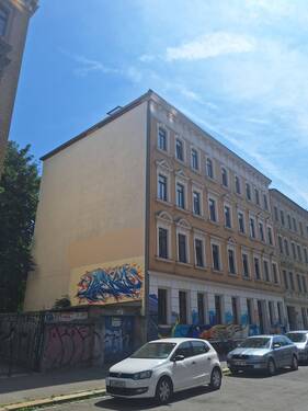 Hausansicht - Mehrfamilienhaus, Wohnhaus zum Kaufen in Leipzig