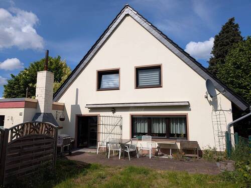 Gartenansicht - 1 Zimmer Mehrfamilienhaus, Wohnhaus zum Kaufen in Bergheim