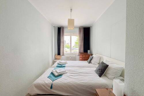 Zimmer 3 - 