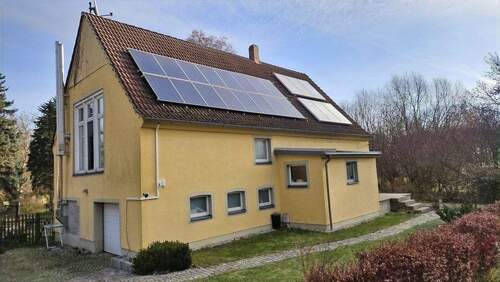 Nord/Westansicht - 4 Zimmer Einfamilienhaus zum Kaufen in Oschatz