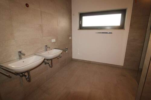 Badezimmer (2) - 