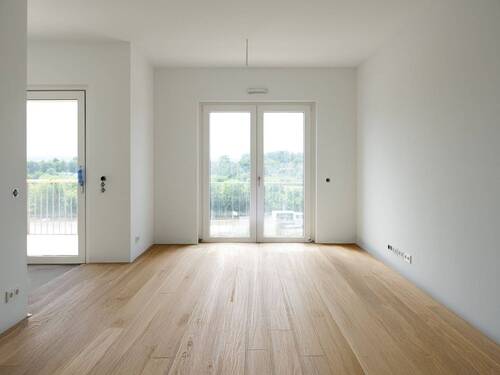 Wohnzimmer/Küche - ++ Große Loggia mit Elbblick + 3 Zimmer + 2 Bäder ++