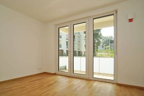 Kind 3 - 5 Zimmer Etagenwohnung in Dresden