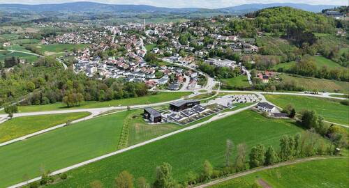 Lage - 2-Zimmer-Wohnung in Toplage von Waldkirchen - Stadtleben trifft Naturidylle am Erlenhain