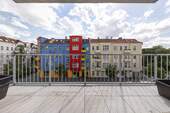 Titelbild / Balkon - Helle 2-Zimmer-Neubauwohnung mit Südbalkon und Einbauküche