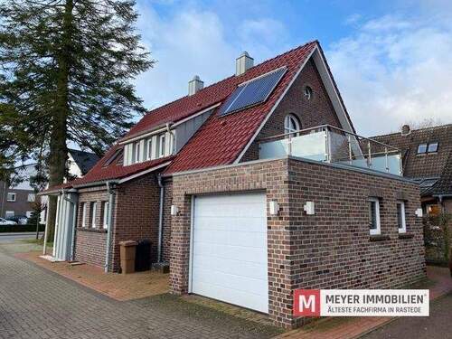 Rückwärtige Ansicht - Mehrfamilienhaus, Wohnhaus zum Kaufen in Rastede