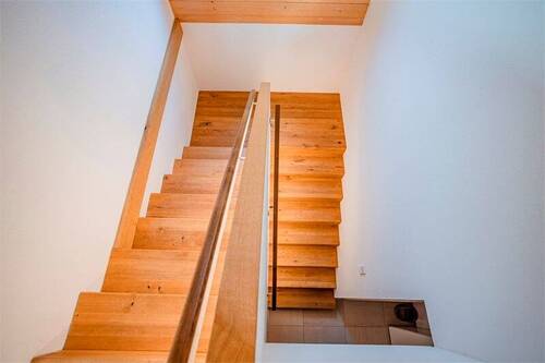 Treppe ins EG - 