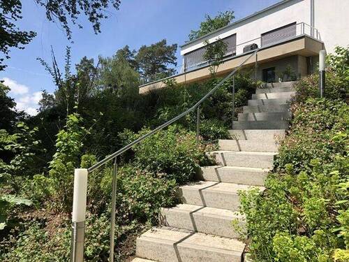 Treppenaufgang - 8 Zimmer Einfamilienhaus in Überlingen