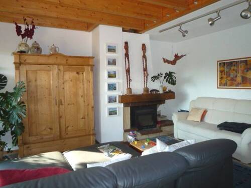 Kaminecke im Wohnzimmer - Einfamilienhaus mit 155,00 m² in Klein-Winternheim zur Miete