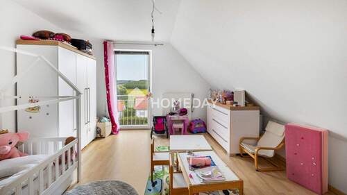 1. OG Kinderzimmer 1 1 - 