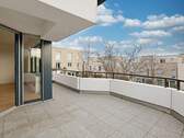Großer Balkon mit Zugang zum garten - Mehrfamilienhaus, Wohnhaus mit 335,00 m&sup2; in Filderstadt zum Kaufen