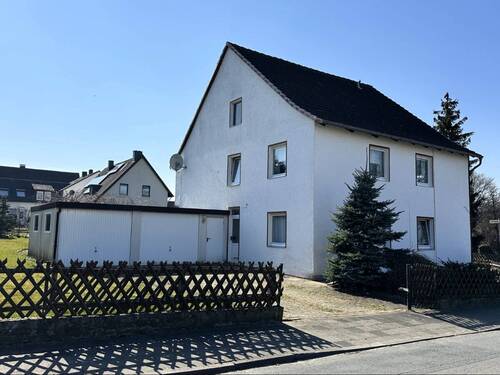 Bild... - Ein- bis Zweifamilienhaus mit großem Potenzial - Ideal für Familien und Mehrgenerationen-Wohnen