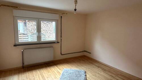 Eltern EG - 8 Zimmer Mehrfamilienhaus, Wohnhaus zum Kaufen in Mehlingen