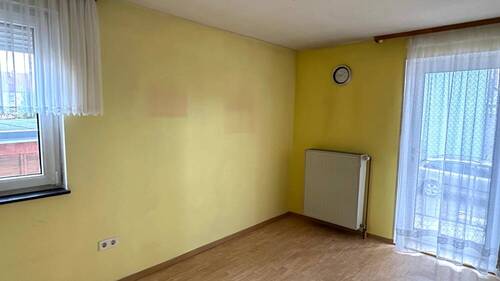 Kind EG - Mehrfamilienhaus, Wohnhaus mit 223,00 m² in Mehlingen zum Kaufen