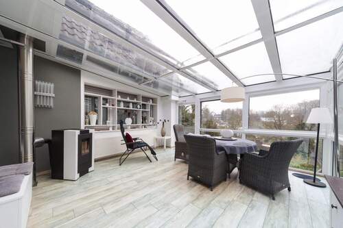 Wintergarten - 1 Zimmer Mehrfamilienhaus, Wohnhaus zum Kaufen in Hagen