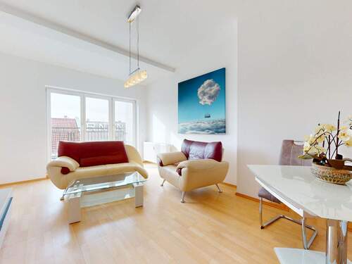 Wohnzimmer - Etagenwohnung mit 70,00 m&sup2; in Berlin zur Miete