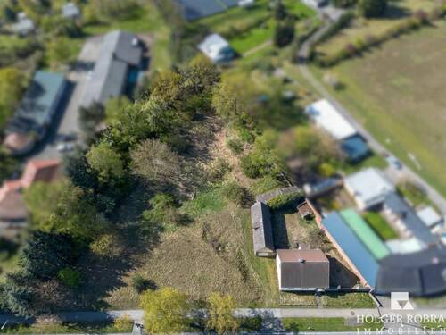 Vogelperspektive - 3 Zimmer Einfamilienhaus zum Kaufen in Chüttlitz
