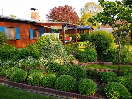 Gartenhaus m. Terrasse - 