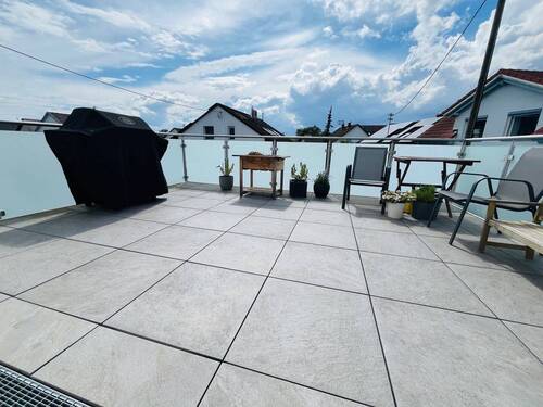 Terrasse I - 4 Zimmer Etagenwohnung zum Kaufen in Herrenberg