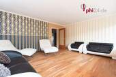 Wohnzimmer 5,20 m x 4,75 m - PHI AACHEN - Gepflegte 3-Zimmer-Wohnetage in Aachen-Hanbruch mit Blick ins Grüne!
