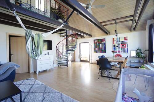 Wohnen/Essen im 1. Dachgeschoss - 