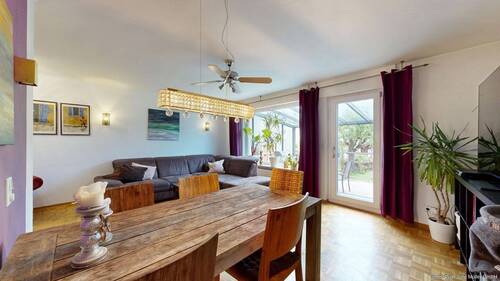 Wohn- und Essbereich mit Terrassenzugang - Provisionsfrei für Käufer: Reihenmittelhaus mit Garten, Terrasse und Garage in Hamm-Rhynern