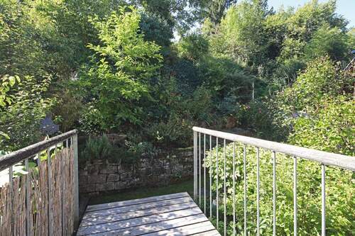 Steg in den Garten - 