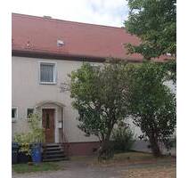 Reihenmittelhaus in der zentralen Gartenstadt - Leuna