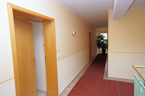 Galerie vor dem Apartment (3).JPG - 
