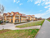 Haus vorne (5).jpg - Eine Ferienwohnung an der Uferpromenade im Ostseeheilbad Zingst