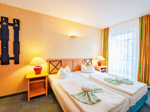Schlafzimmer (6).jpg - 