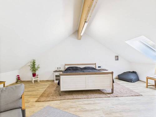 Schlafzimmer DG - 