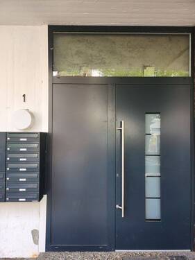 02 Hauseingangstür.jpg - 1 Zimmer Etagenwohnung zum Kaufen in Konstanz