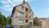 Außenansicht 3 - Attraktive 3-Zimmer-Erdgeschosswohnung - solide vermietet mit Loggia, Garage und Gartennutzung
