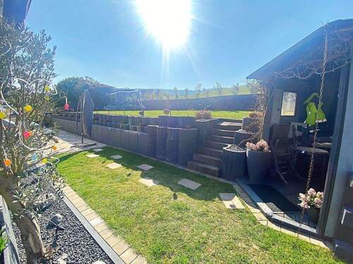Garten - Großzügige 4-Zimmer-Wohnung mit Garten – Wohnen mit Hauscharakter in Sommerkahl
