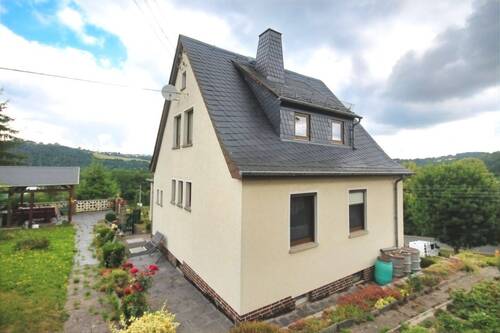Gartenansicht - 5 Zimmer Einfamilienhaus zur Miete in Greiz