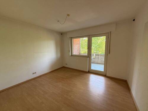 Kinderzimmer mit Zugang auf die Loggia - 