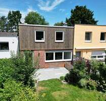 Am Fuße des Fernsehturms: Reihenmittelhaus mit schönem Garten - Regensburg Kumpfmühl-Ziegetsdorf-Neuprüll