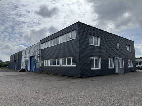 Gebäudekomplex: Büro- und Lagerhallen - Büro in Rendsburg zum Kaufen