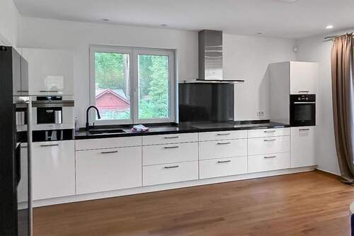 Wohnküche - 5 Zimmer Etagenwohnung zum Kaufen in Rangsdorf