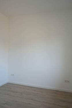 Arbeits- bzw. Gästezimmer - 