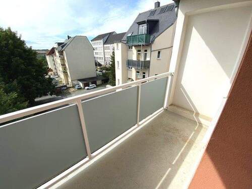 Balkon - 2 Zimmer Etagenwohnung zur Miete in Plauen
