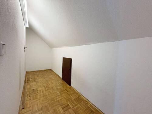 Abstell-Stauraum - 