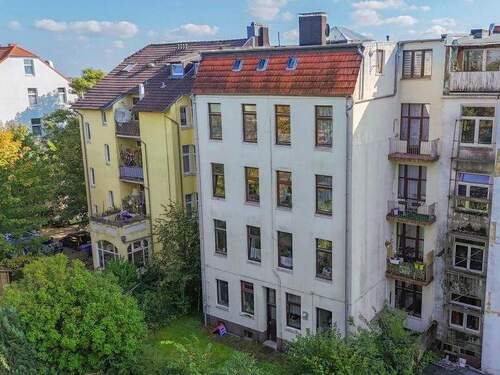 Rückansicht - Mehrfamilienhaus, Wohnhaus in Neumünster zum Kaufen