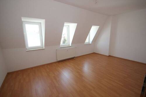 Wohnen - 2 Zimmer Etagenwohnung in Döbeln